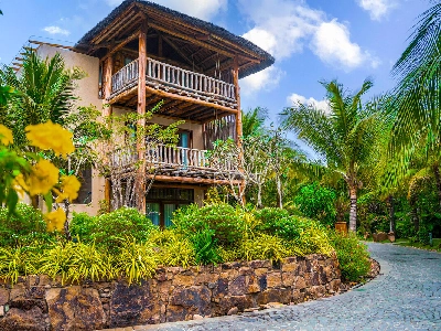 Premium Bungalow with Balcony
