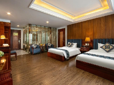 Family Suite Connecting