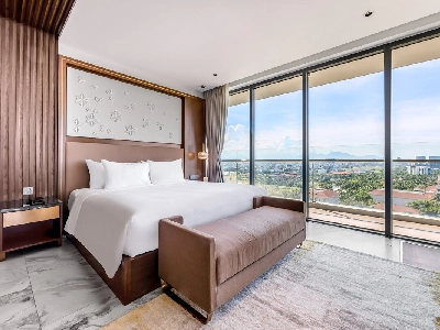 Ocean Grand Suite with Pool