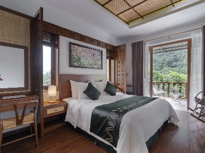 Deluxe Mountain View