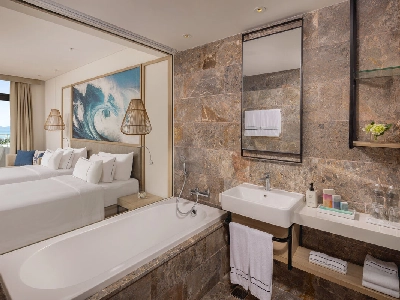 Premium Partial Sea View