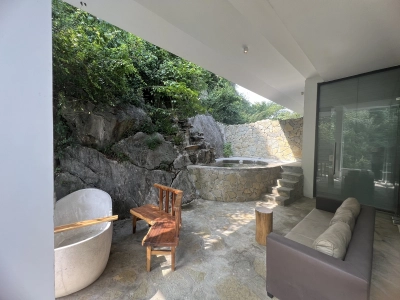 Junior Suite (có khoáng tại phòng)