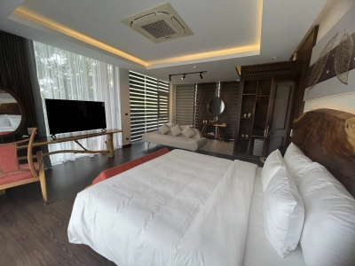 Junior Suite (có khoáng tại phòng)