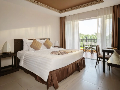 Family Suite 2 restrooms