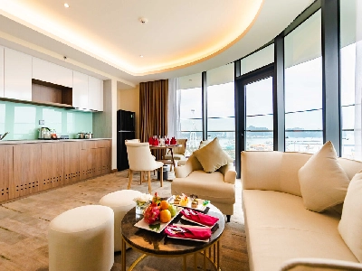 Executive Suite 2PN (01 King + 01 Twn)