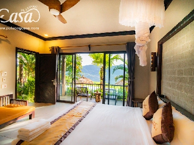 Suite Swimming Pool View