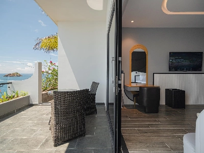 Premier Suite Sea View/Twin or Double