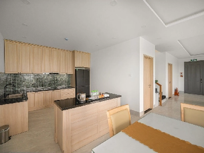 SEA Beachfront &Pool 3 Bedroom Villa/02 Twin + 01 Double