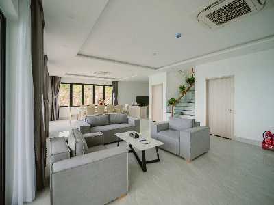 SEA Beachfront &Pool 3 Bedroom Villa/02 Twin + 01 Double