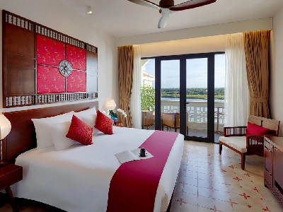 Grand Deluxe Double Pool & River View