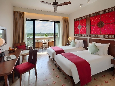 Grand Deluxe Twin Pool & River View