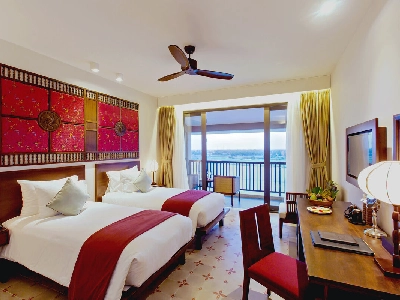 Grand Deluxe Twin Pool & River View