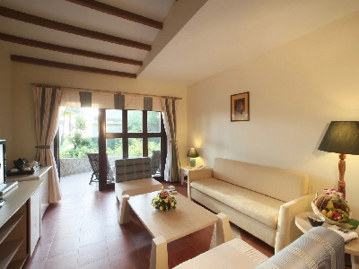 Family Bungalow Garden View