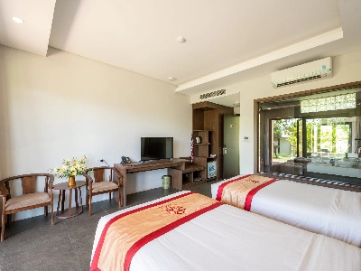 Deluxe Double/Twin Ocean Bungalow