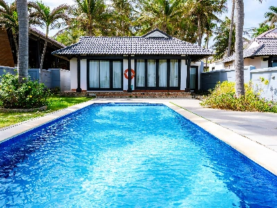 Beachfront Villa 2 BR with Private Pool