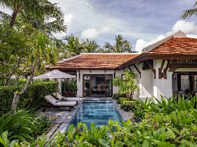 Ocean Front Pool Villa
