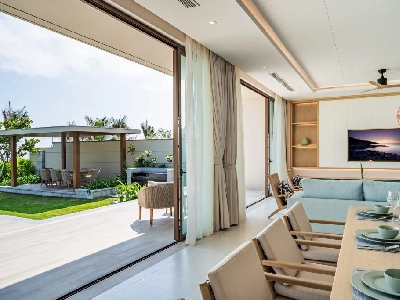 Four-bedroom Beachfront Pool Villa - Ocean Club Access