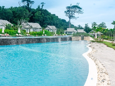 Luxury Villa Poolside