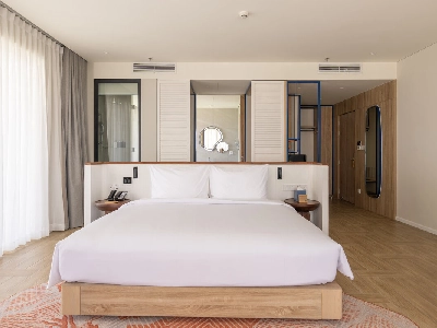 Panoramic Deluxe Ocean