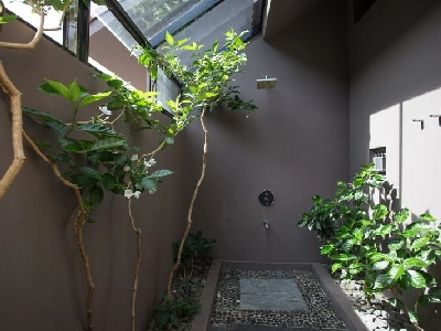 Biệt thự trên mặt nước (Water Villa)