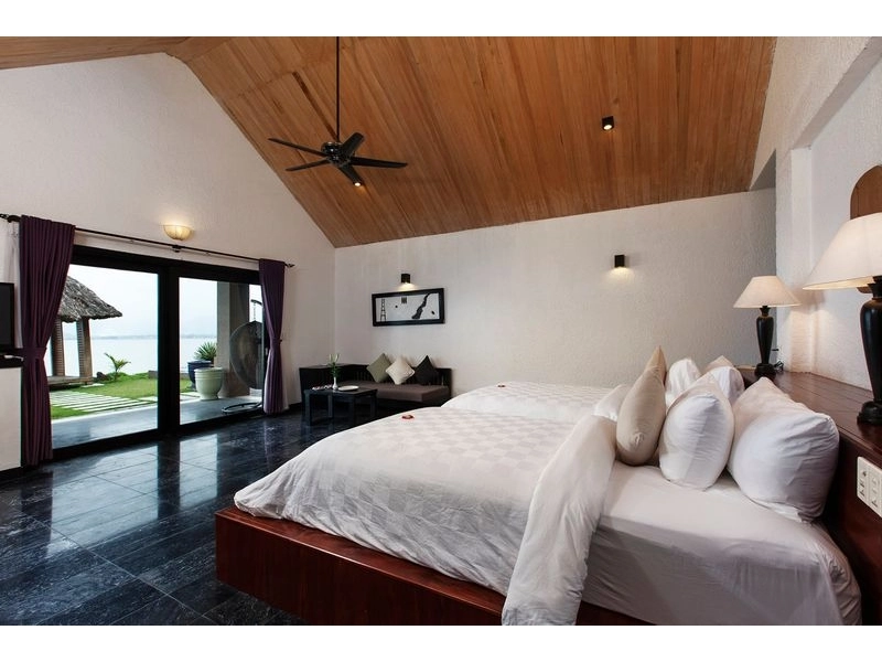 Biệt thự 02 phòng ngủ trên đồi có hồ bơi riêng (2BR Hillside Pool Villa)