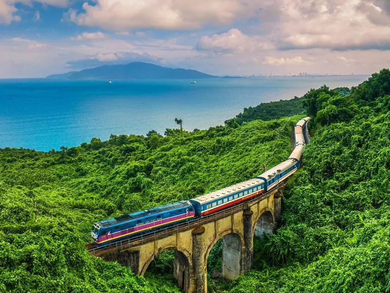 Đặt vé tàu hỏa đi Quảng Bình từ Hà Nội