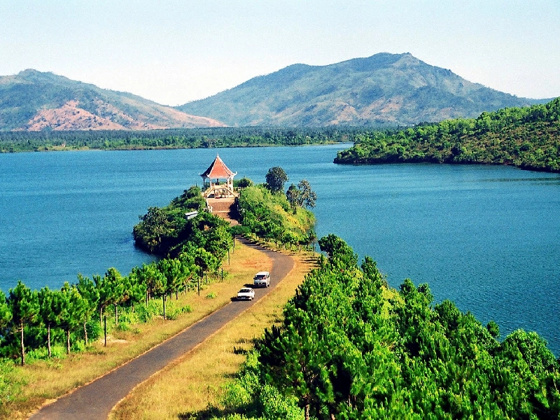 Tour Điện Biên Đi Tây Nguyên