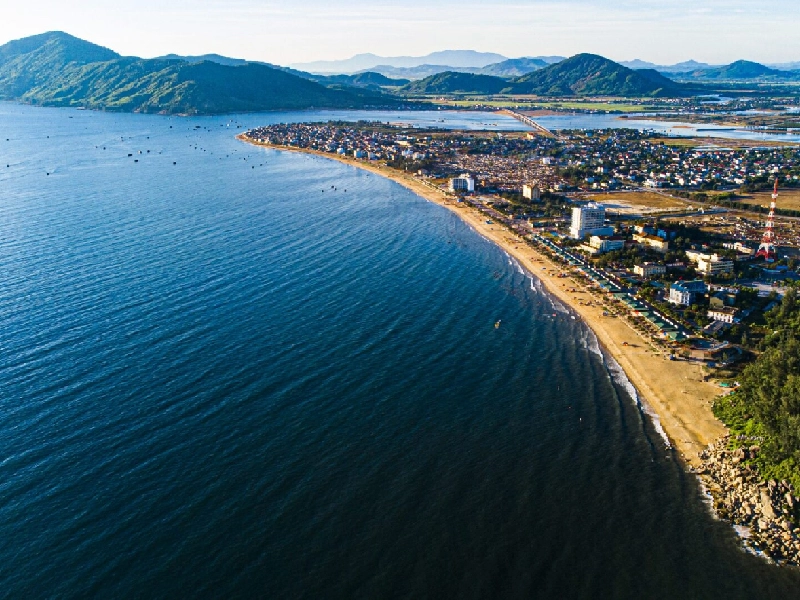 Tour Thái Bình Đi Thiên Cầm